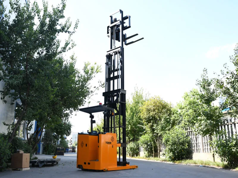 ERF10S-16S · apilador tridireccional, conductor a pie · Apilador tridireccional de pie (man-down)