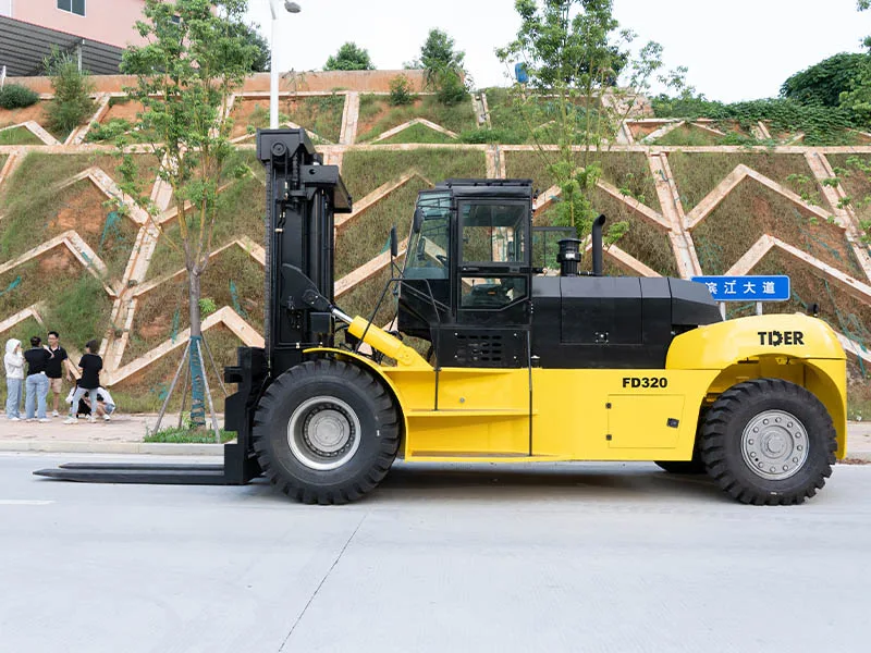 FD320 · Carretilla elevadora diésel de alta capacidad